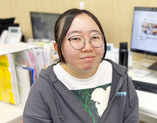 売上分析対策課 店長